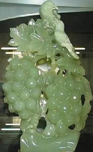 獨(dú)山玉升值錢景不可估量 色澤艷麗世間稀有
