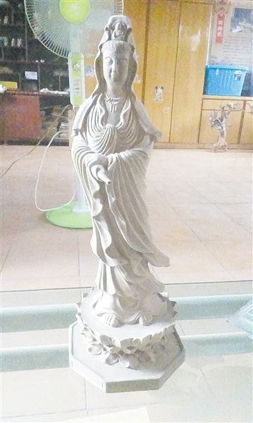 lϵ
